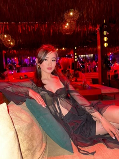 Aidana escort in Hong Kong