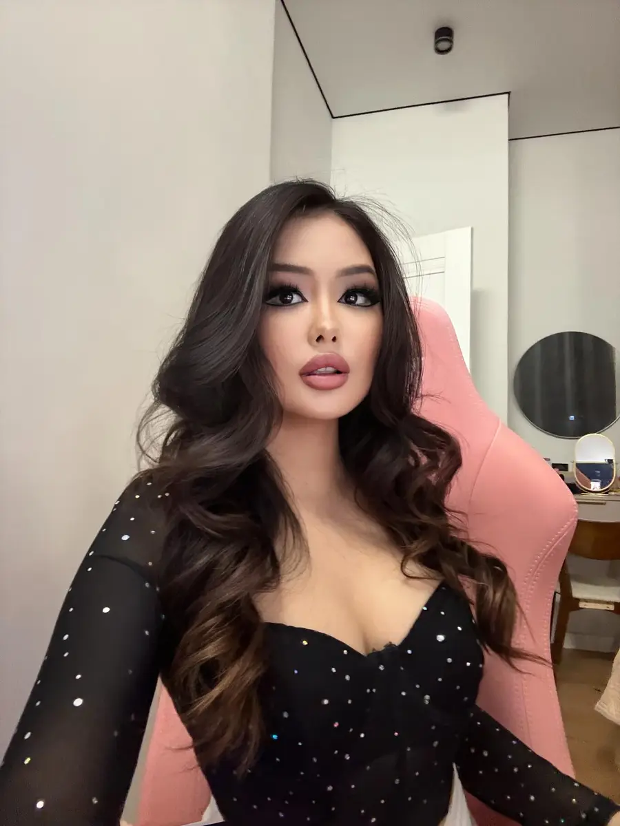 Aigerim escort in Hong Kong