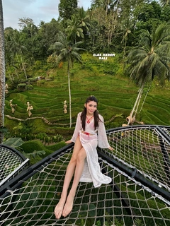 Damira escort in Hong Kong