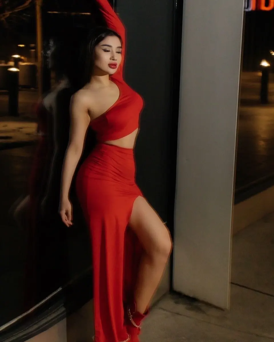 Eugenia escort in Hong Kong