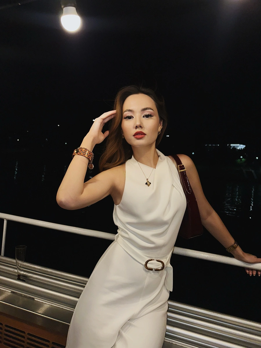 Malika escort in Hong Kong