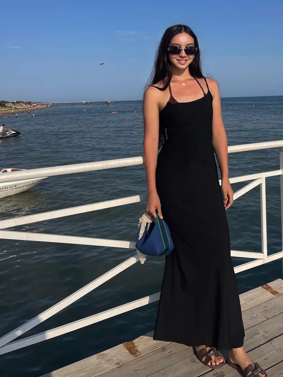 Marianna escort in Hong Kong