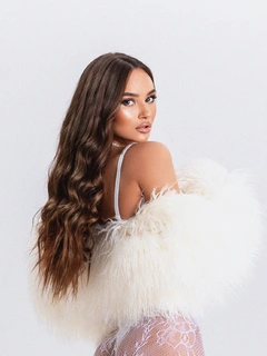 Mina escort in Hong Kong